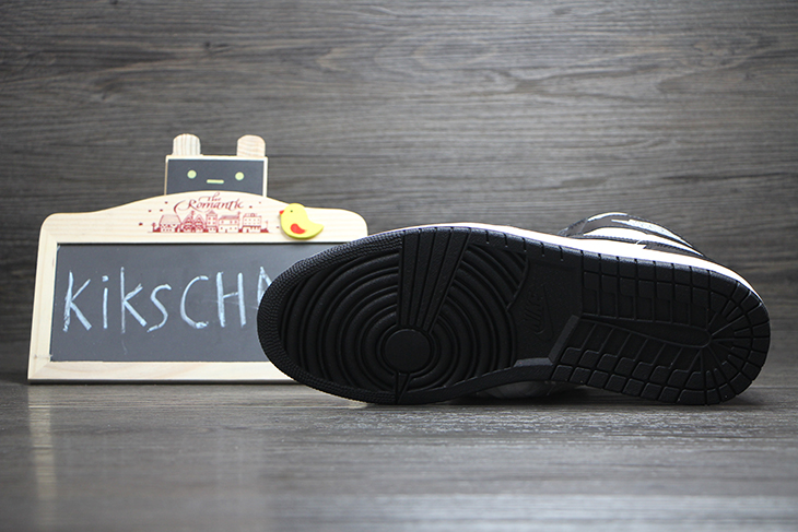 Air Jordan 1 Nike Air Black White 06