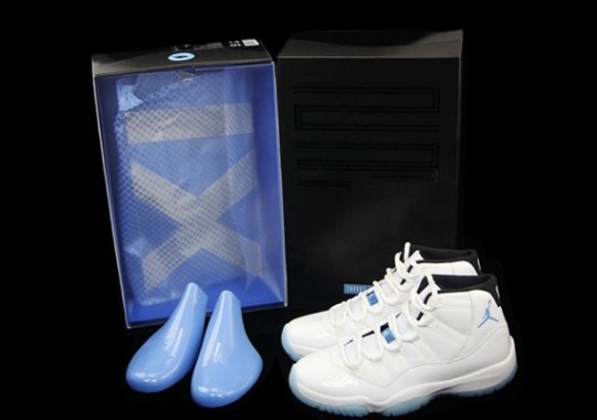 The Air Jordan 1 High OG "Heritage" will be joining Jordan Brands “Legend Blue” Packaging