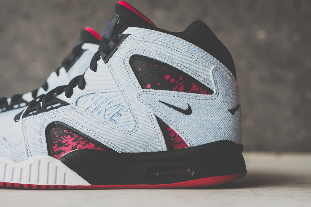 Denim Air Tech Challenge Hybrid 01