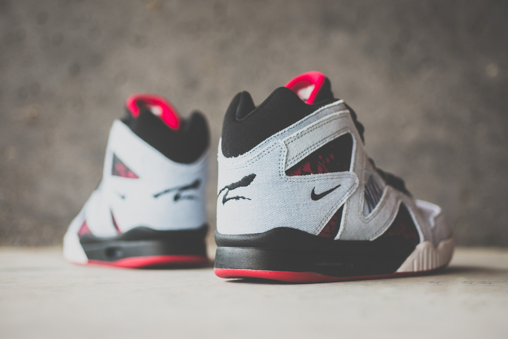 Denim Air Tech Challenge Hybrid 05