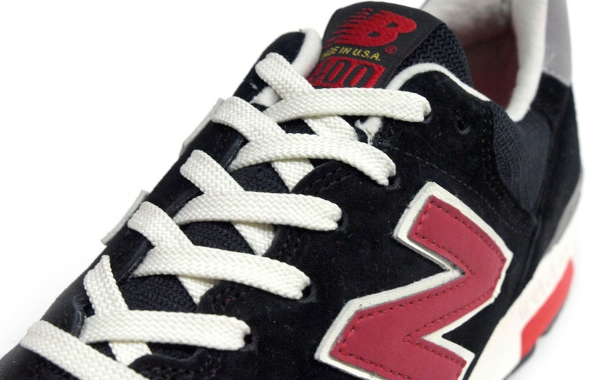 New Balance 1400 Authors 01