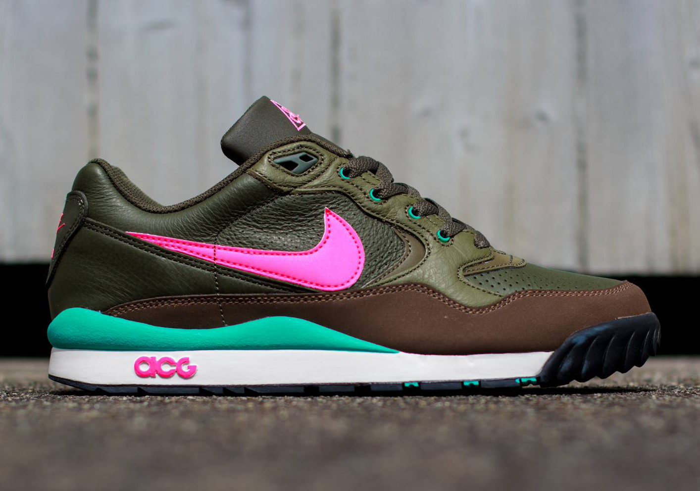 Nike Acg Air Wildwood Cargo Khaki Pink Olive 02