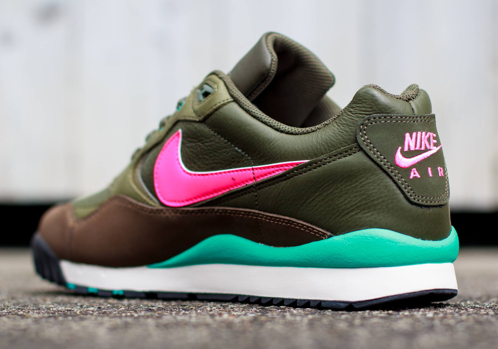 Nike Acg Air Wildwood Cargo Khaki Pink Olive 03