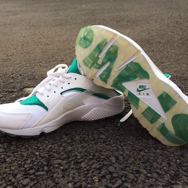 Nike Air Huarache City Pack Paris 01