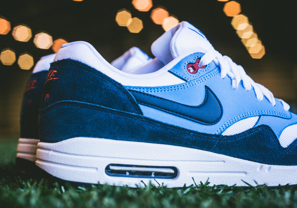 Nike Air Max 1 White Midnight Navy University Blue 05
