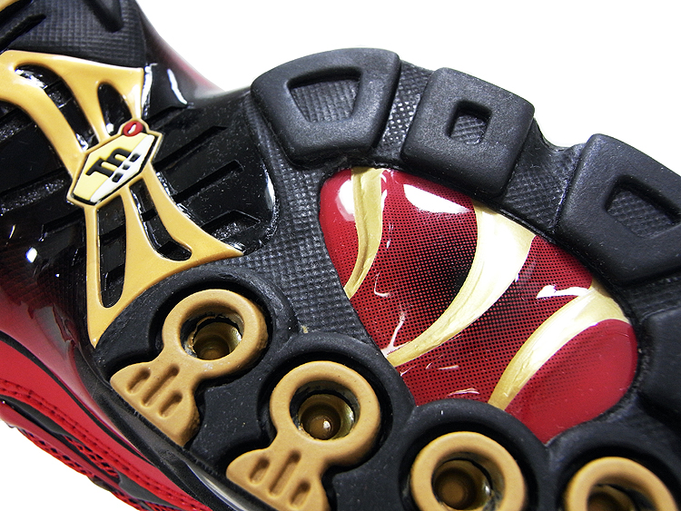 Nike Air Max Plus Diablo Red Black 05