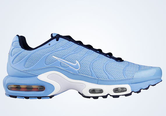 light blue nike tn