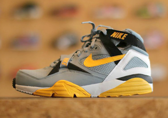 Nike Brings Back The OG Air Trainer Max ’91