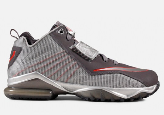 Nike Zoom CJ Trainer 2 – Metallic Dark Grey – Metallic Silver – University Red