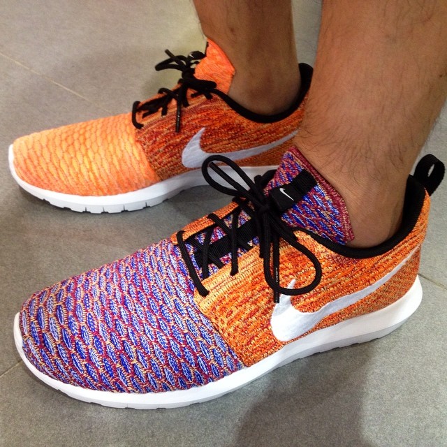 Nike Flyknit Roshe Run Orange Purple 01
