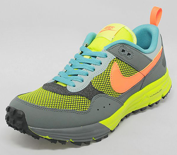 Nike Lunar Pegasus Nsw Fierce Green Bomber Grey Hyper Crimson 02