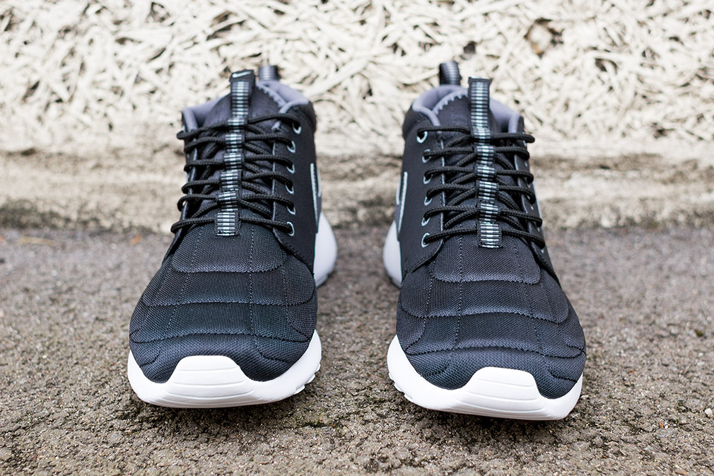 Nike Roshe Run Mid Black Dark Grey 04