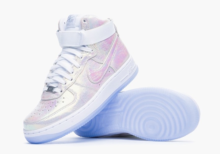 Nike Womens Air Force 1 Iridescent Pearl 01