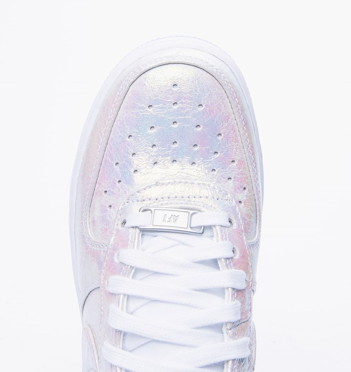 Nike Womens Air Force 1 Iridescent Pearl 02