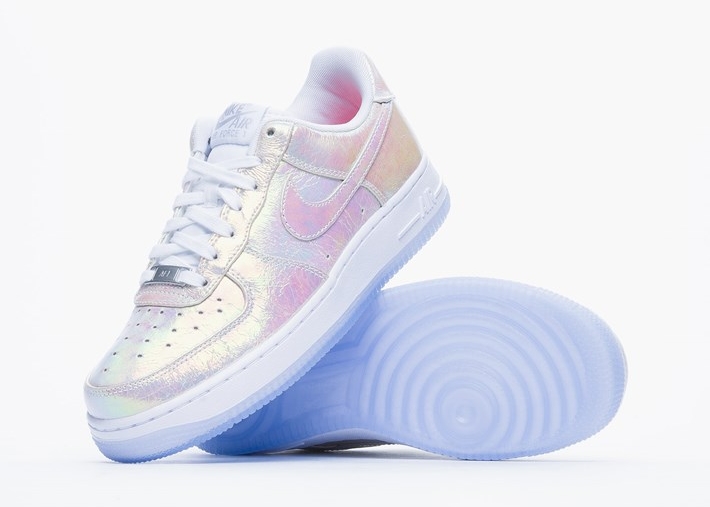 Nike Womens Air Force 1 Iridescent Pearl 06