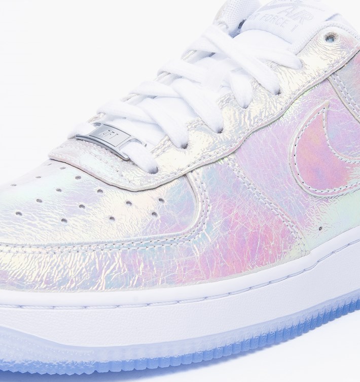 Nike Womens Air Force 1 Iridescent Pearl 08