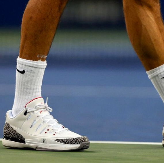 Roger Federer Begins 2014 US Open in Nike Zoom Vapor Tour Air Jordan 3