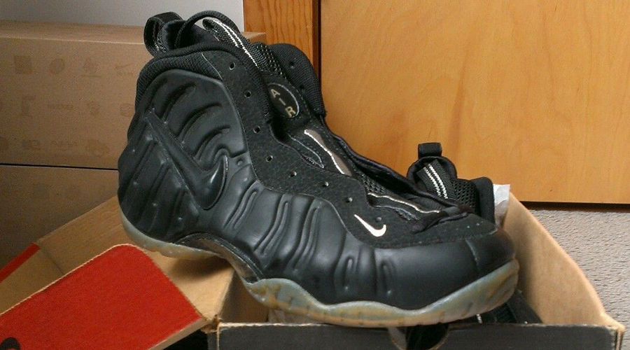 mens all black foamposites