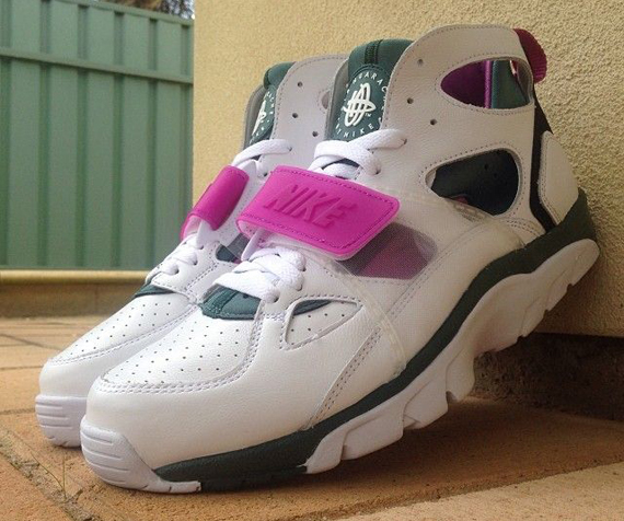 Nike air trainer 2025 huarache dark emerald