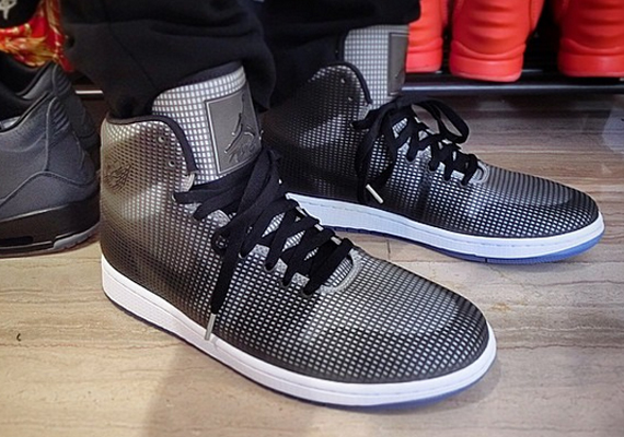 Another Look at the Air Jordan 4Lab1 "Black/White"