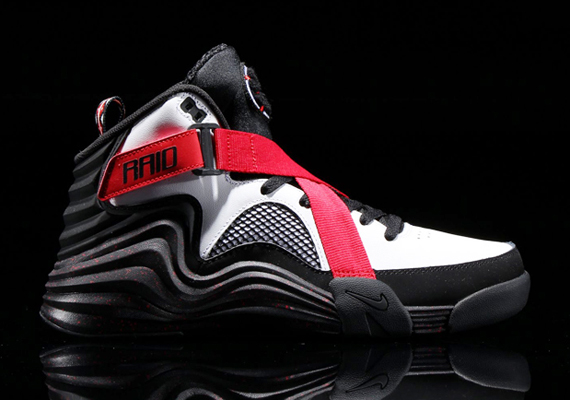Nike Lunar Raid - Black - White - Gym Red - SneakerNews.com