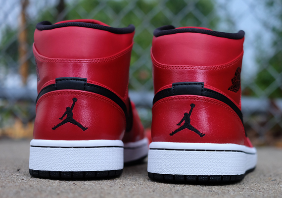 Air Jordan 1 Mid: "Gym Red" - Available - SneakerNews.com