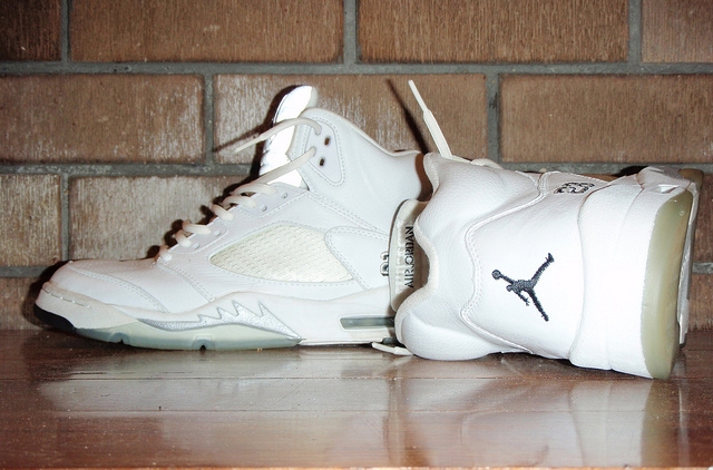 Air Jordan 5 White Metallic 01
