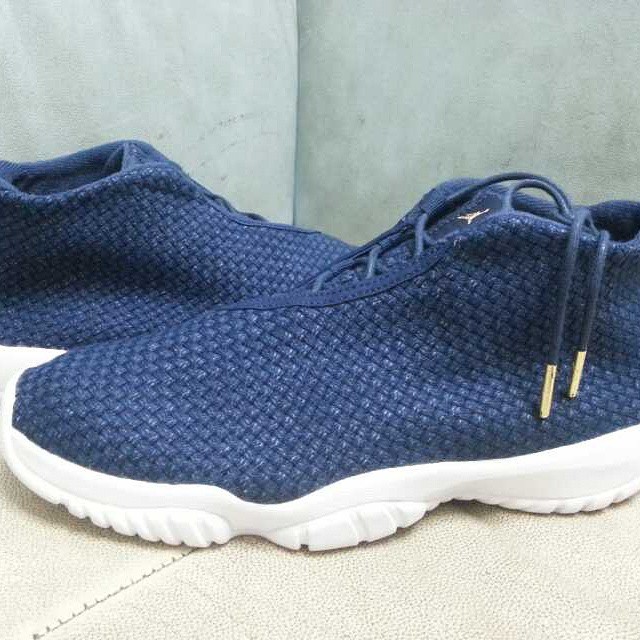 Air Jordan Future Navy White 05