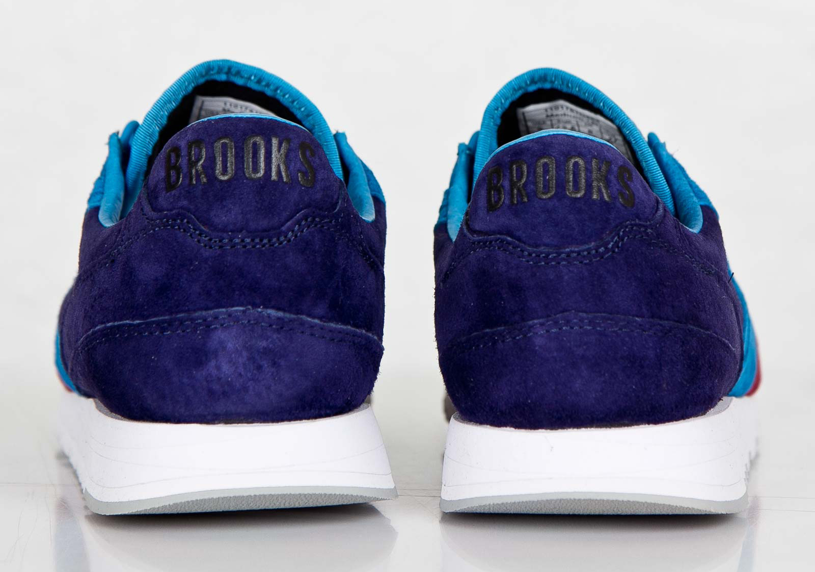 Concepts Brooks Chariot Releasing Global Retailers 04