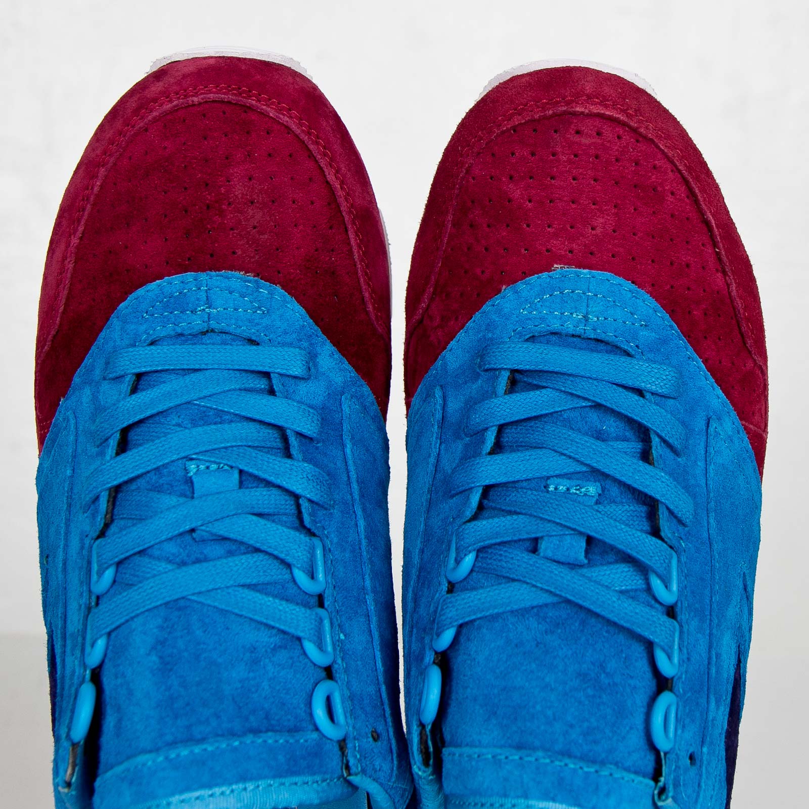 Concepts Brooks Chariot Releasing Global Retailers 07