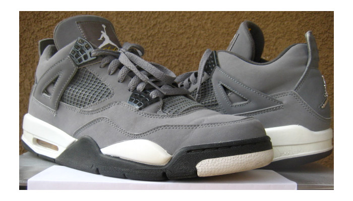 Cool Grey Jordan 4