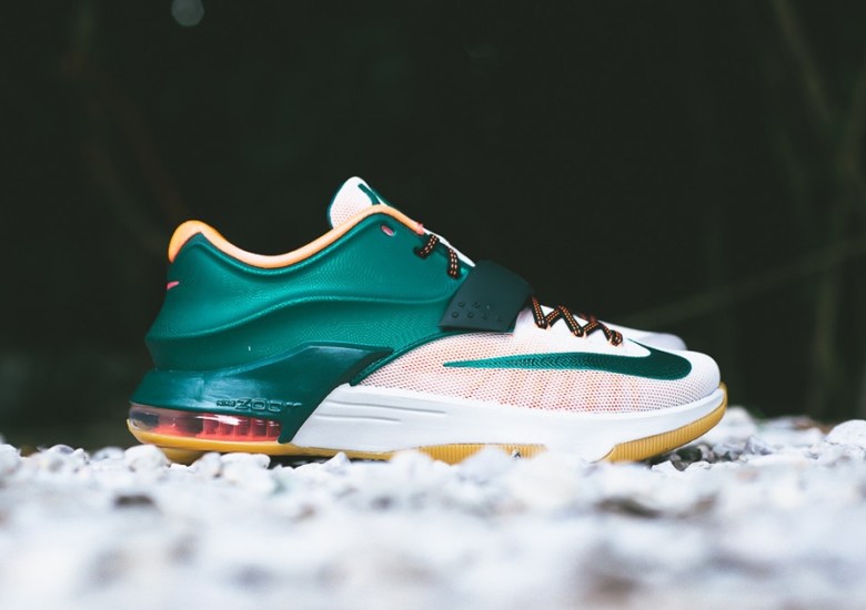 Nike KD 7 “Easy Money” – Arriving at Retailers