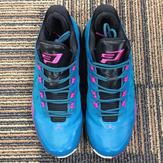 Jordan Cp3 Viii Riverwalk 01