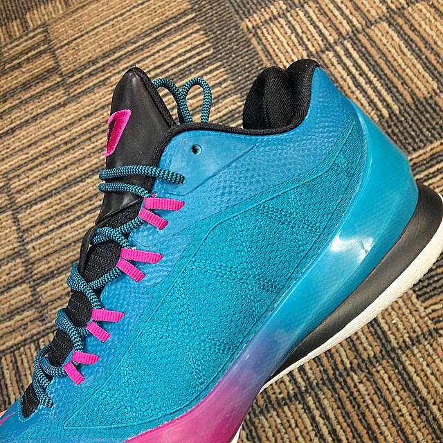 Jordan Cp3 Viii Riverwalk 03