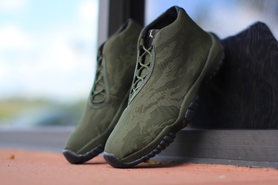 Air Jordan Future "Sequoia Camo" - Available