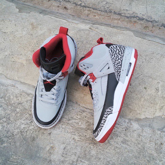 Jordan Spizike Gs Grey Red Black 02