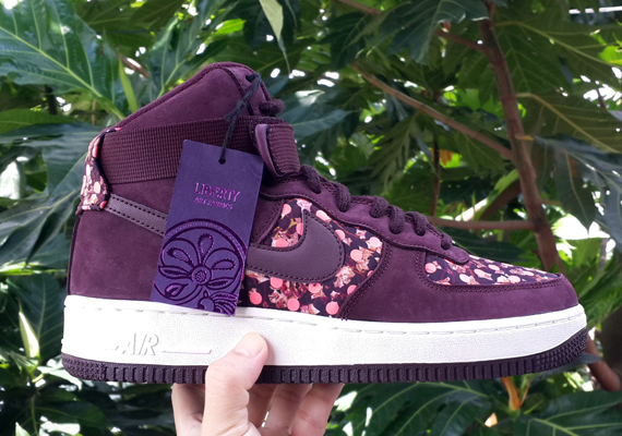 nike air force 1 high top burgundy