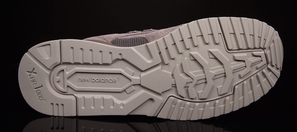 New Balance 530 Grey Suede 01