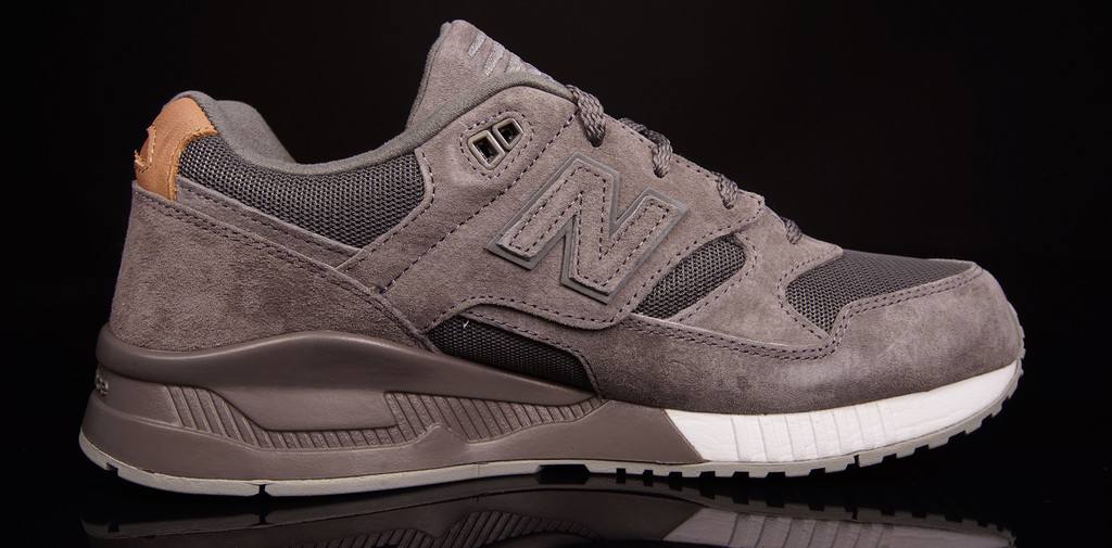 New Balance 530 Grey Suede 03