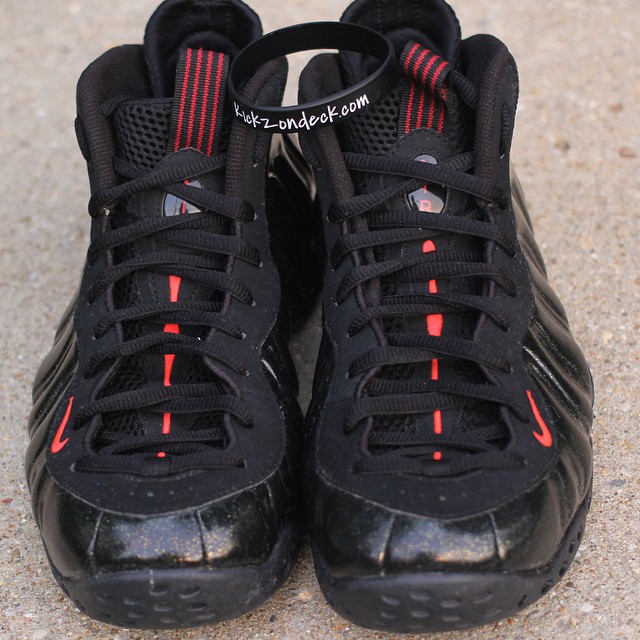 Nike Air Foamposite One Gold Speckle 01