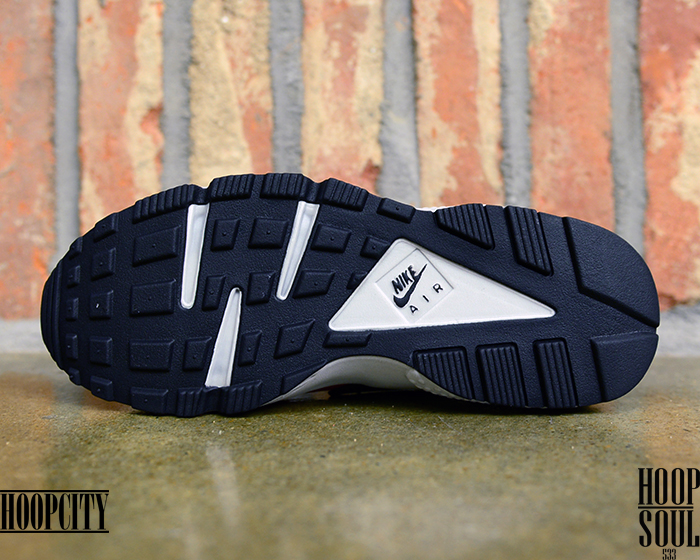 Nike Air Huarache Cedar Black Deep Burgundy 03