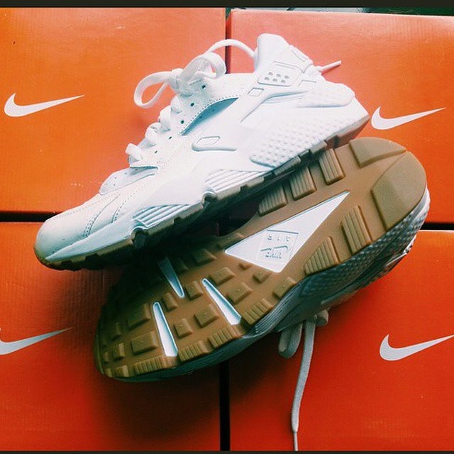 Nike Air Huarache Ostrich 02