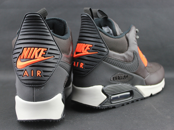 nike air max ankle shoes