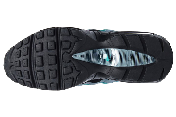 Nike Air Max 95 Black Hyper Cobalt 04