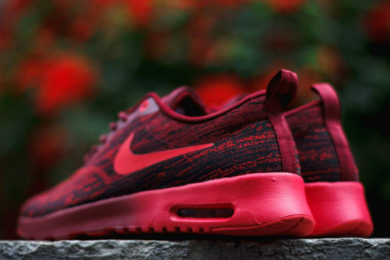 Nike Air Max Thea Jacquard - Team Red 