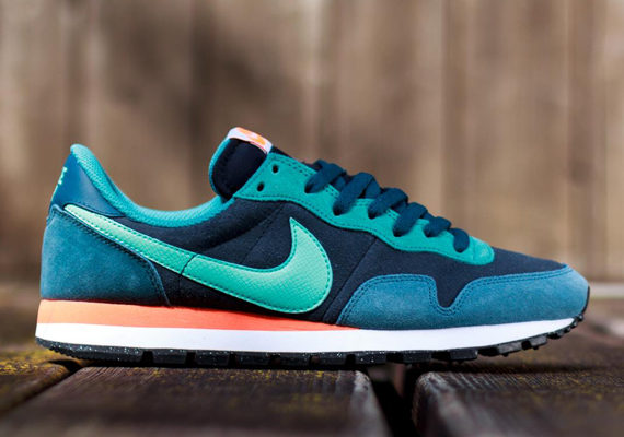 Nike Air Pegasus '83 - Dark Obsidian - Hyper Turquoise - SneakerNews.com