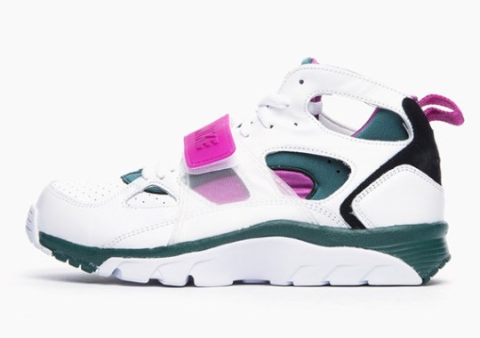 nike air trainer huarache dark emerald