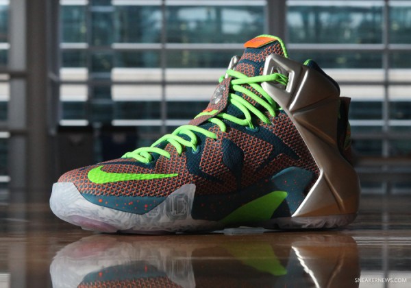 Nike LeBron 12 