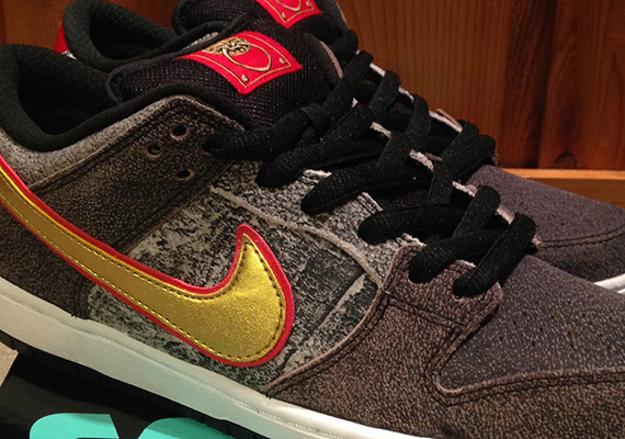 Nike SB Dunk Low 