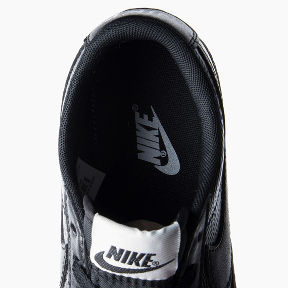 Nike Wmns Blazer Low Leather Premium 05